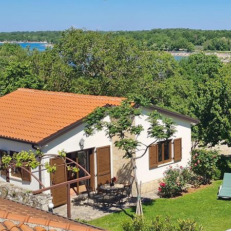 Bungalow Perla Funtana Kültér fotó