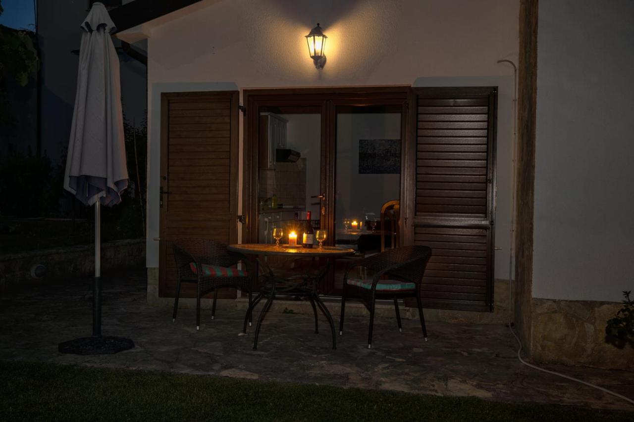 Bungalow Perla Funtana Kültér fotó